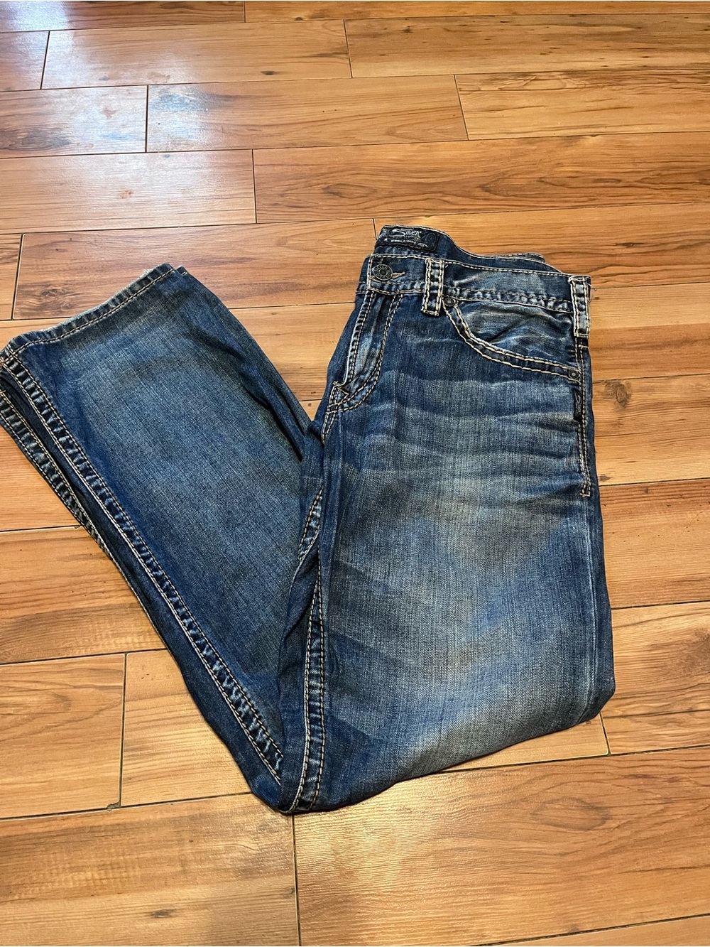 Silver Jeans Men's Medium Blue Relaxed Straight Denim